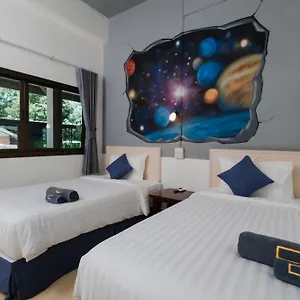 3* Hotel C4