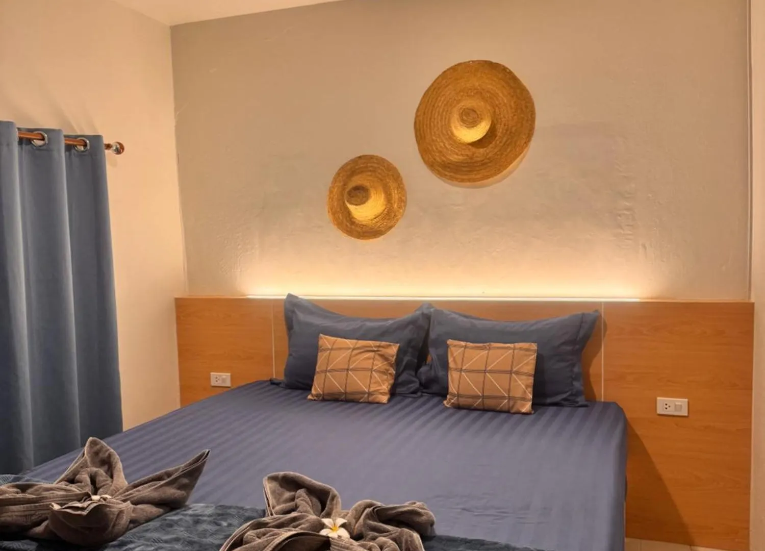 Rocky resort Ko Tao